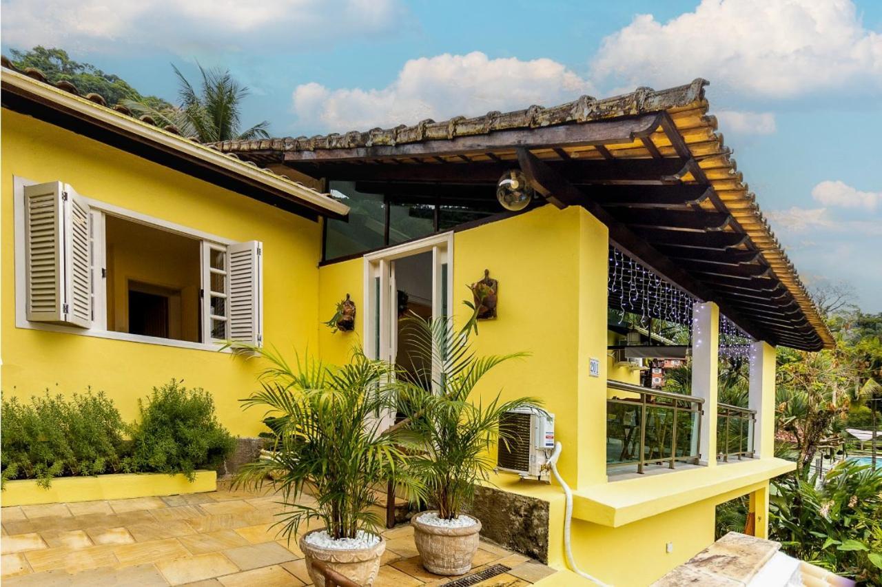 Casa Amarela Bed & Breakfast Angra dos Reis Dış mekan fotoğraf