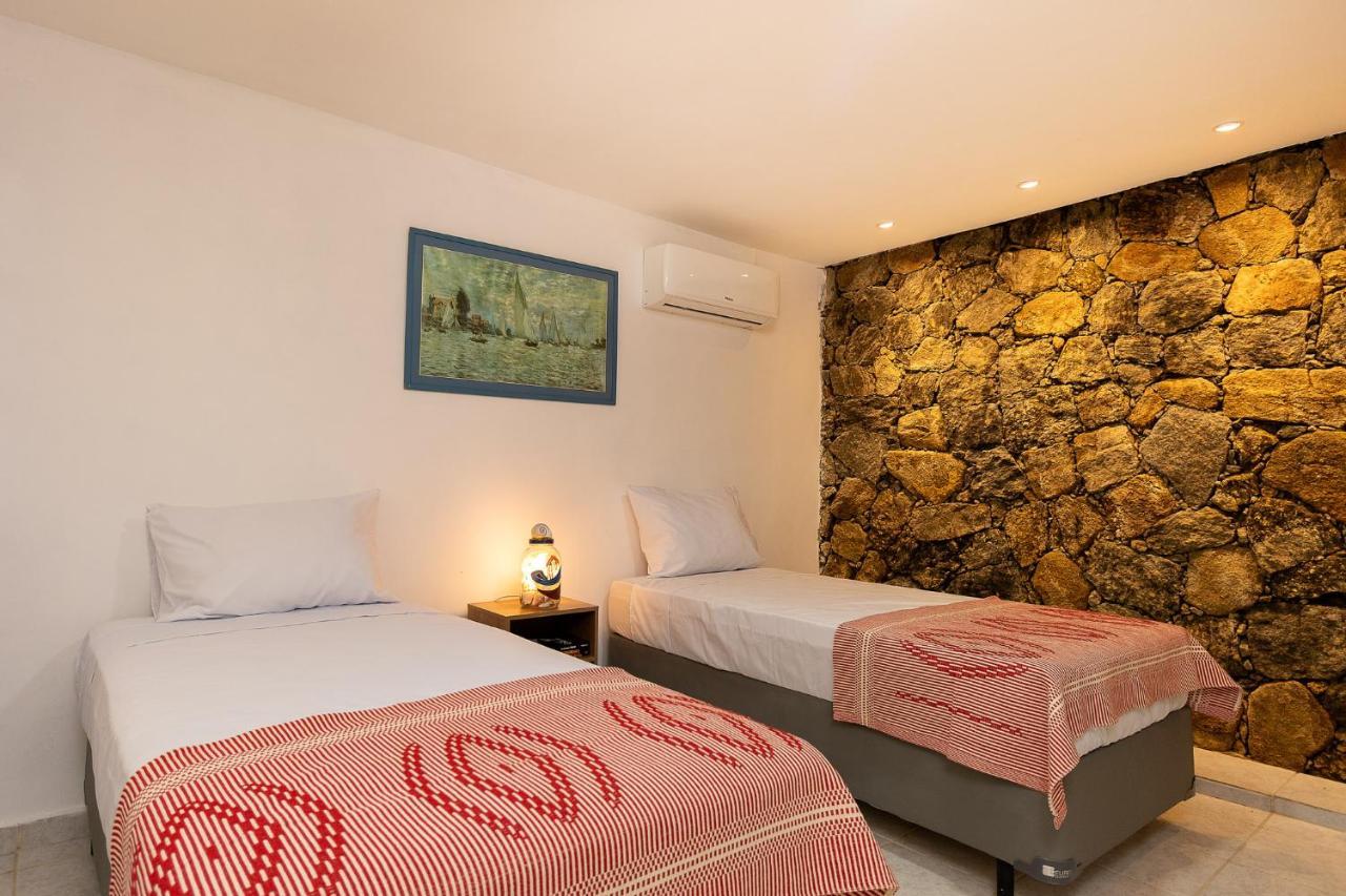 Casa Amarela Bed & Breakfast Angra dos Reis Dış mekan fotoğraf