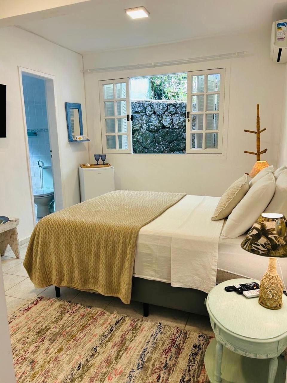 Casa Amarela Bed & Breakfast Angra dos Reis Dış mekan fotoğraf